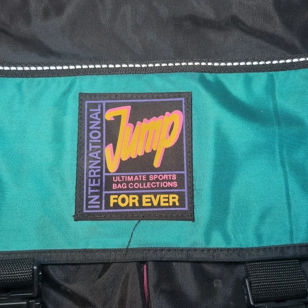 Vintage 90s International 
